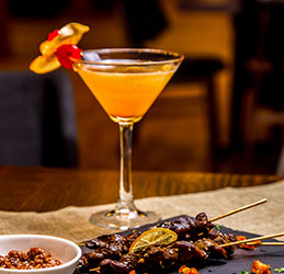 Restaurants & Bars 